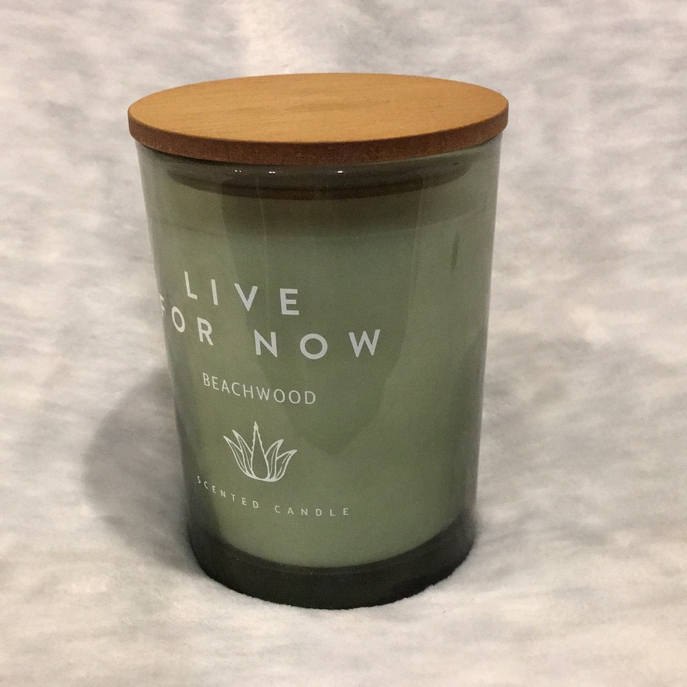 Glass Live For Now Scented Single Wick Home Decore Candle Beachwood 8.5oz NWT - Picture 7 of 16